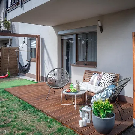 Malinowelove Aircon, 3 Rooms, Parking, Ogrod Appartement