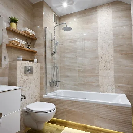 Malinowelove Aircon, 3 Rooms, Parking, Ogrod Краков