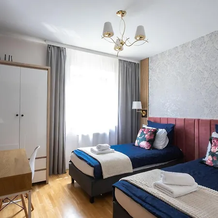 Malinowelove Aircon, 3 Rooms, Parking, Ogrod Краков